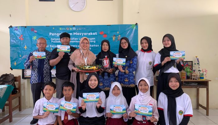 Edukasi Kesehatan Ginjal Sejak Dini, Poltekkes Semarang Gelar Pengabmas di SDN Karangmangu