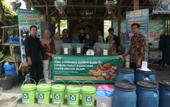 Inovasi Hijau Universitas Telkom Purwokerto: Aplikasi Tukar Limbah Jadi Eco Enzim