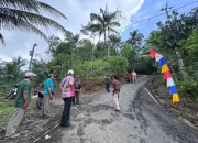 Akses Warga Curug Nangga Diperbaiki, Joko Pramono Pastikan Jalan ke Pusat Desa Diaspal