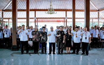 Serahkan DPA SKPD, Sadewo : ‘’Satu Rupiahpun Harus Dipertanggungjawabkan !’’