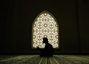 Sahur dan Istighfar: Menjemput Keberkahan di Ujung Malam