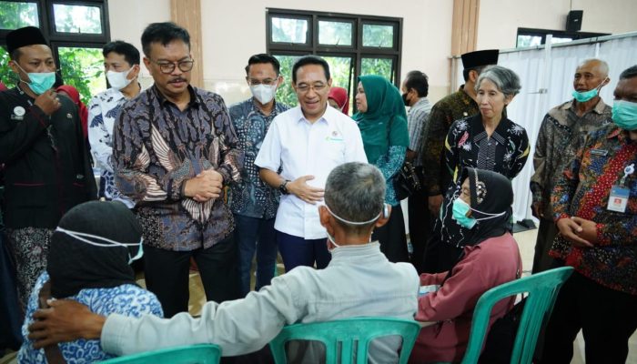Wamenkes Tinjau Skrining TB di Pati, Dorong Deteksi Dini dan Pencegahan Penularan
