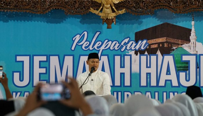 569 Calon Jemaah Haji Purbalingga Resmi Dilepas, Bupati Pastikan Pendampingan Penuh hingga Kepulangan