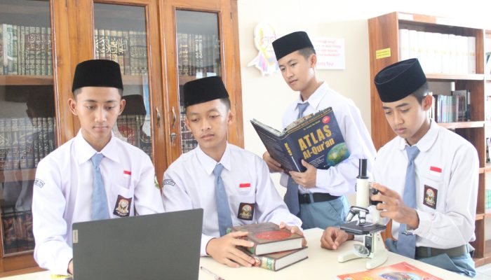 MA Sambas Purbalingga Gratiskan Biaya SOP Satu Tahun bagi Murid Baru