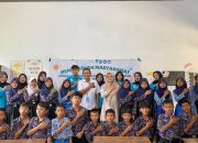 Tanamkan Kepedulian Lingkungan Sejak Dini, Poltekkes Kemenkes Semarang Gelar Edukasi Sampah di SDN 01 Kemutug Kidul