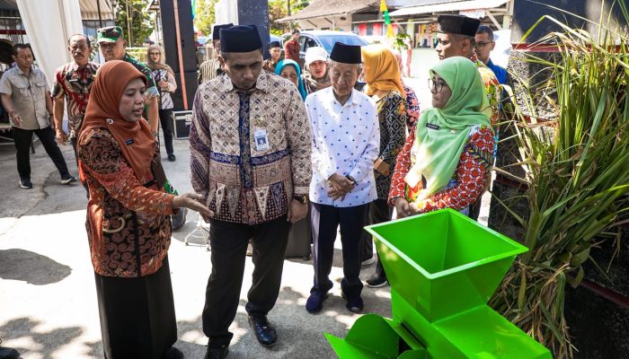 Bukan Cuma Bantuan Sembako, Pemprov Jateng Gandeng RSJD Surakarta dan Swasta Dampingi Desa Miskin di Wonogiri
