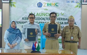 FK UMP Luncurkan Kebun Herbal di Karangsari, Jadi Ruang Belajar dan Pemberdayaan Masyarakat