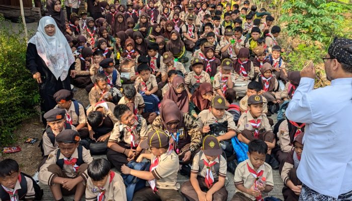 Lewat Dongeng dan Nyanyian, Kang Nass Ajak Anak-Anak Banyumas Mengenal Leluhurnya