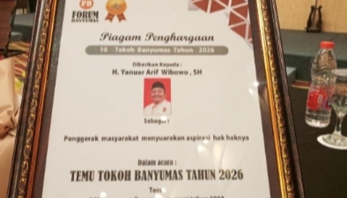 Dinilai Aspiratif dan Konsisten Kawal Aspirasi, Yanuar Arif Raih Penghargaan Forum Banyumas