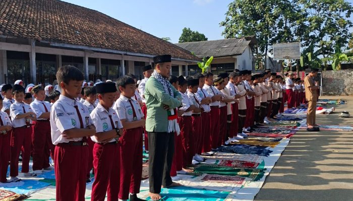 SD IT Harapan Bunda 2 Purwokerto Gelar Sholat Istisqa