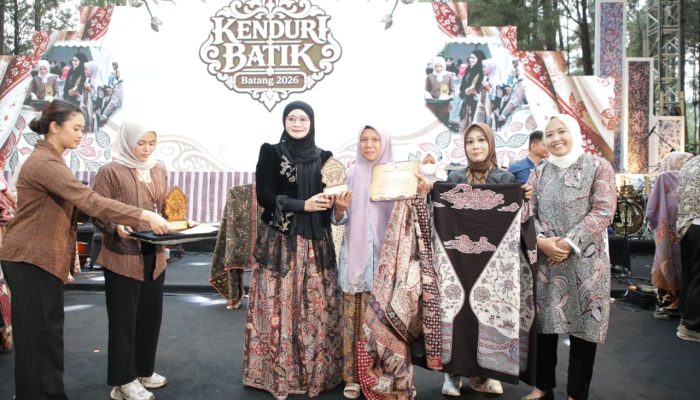 Krisis Regenerasi Mengancam Kelestarian Batik Rifa’iyah